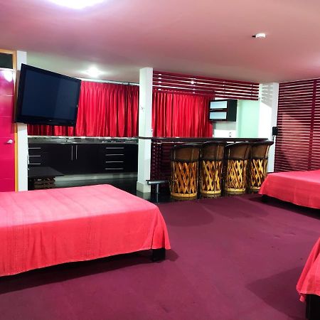 Palacio Rojo Hotel Familiar Morelia Ngoại thất bức ảnh