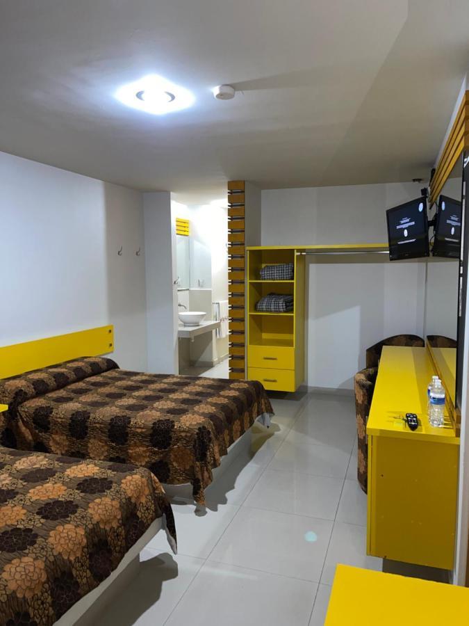Palacio Rojo Hotel Familiar Morelia Ngoại thất bức ảnh
