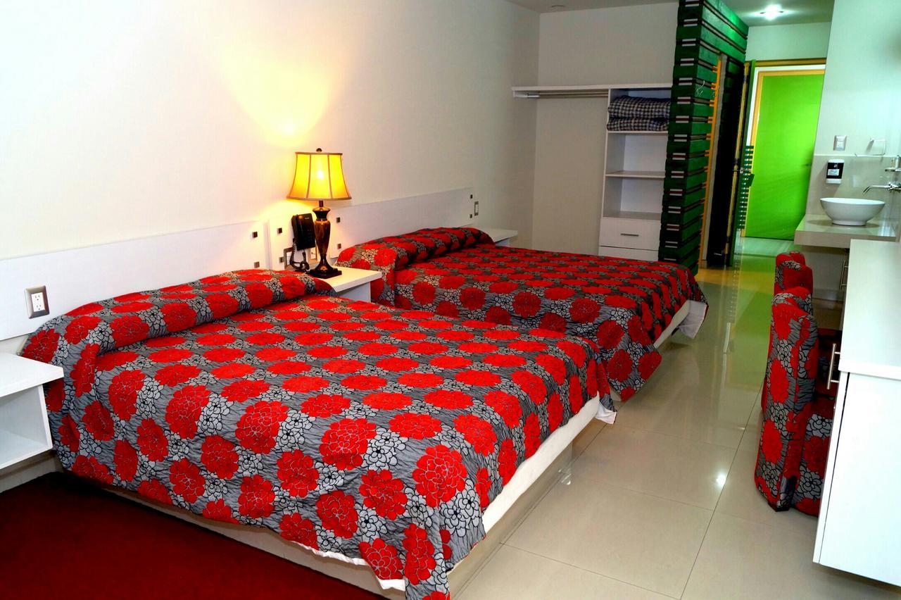Palacio Rojo Hotel Familiar Morelia Ngoại thất bức ảnh