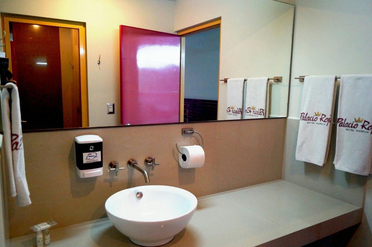 Palacio Rojo Hotel Familiar Morelia Ngoại thất bức ảnh